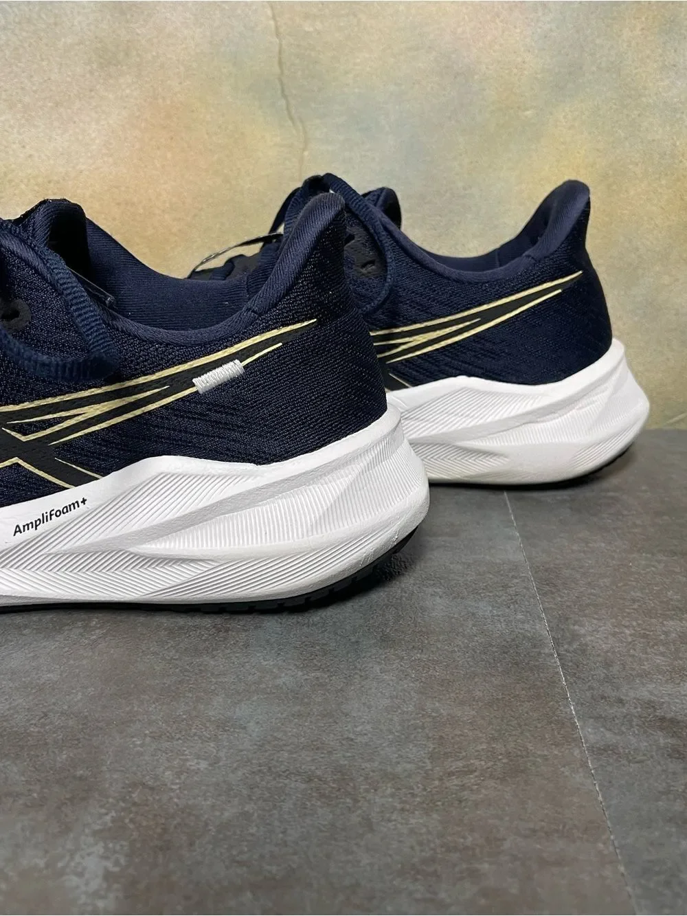 Asics Versablast 4 Women’s Running Shoes Navy Blue Size 9.5B